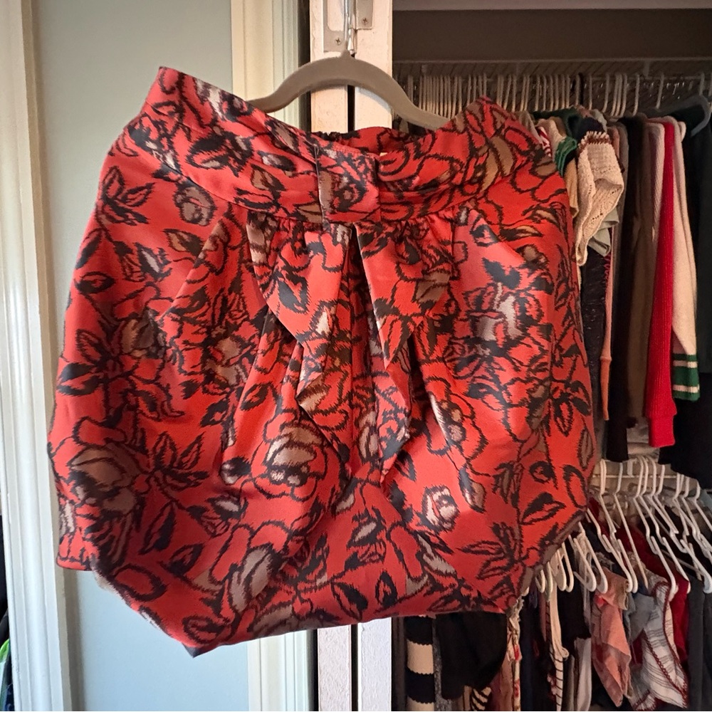 Eva Franco Coral Floral Bubble Skirt with Tie Waist